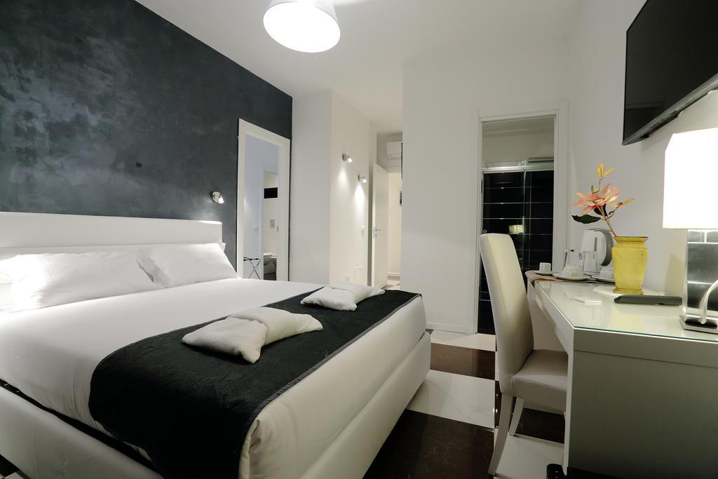 Saint Peter'S Luxury Domus Otel Roma Oda fotoğraf